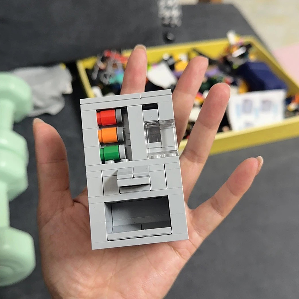 MOC Coin-operated vending mach - Kids Education Pdf recension och pris